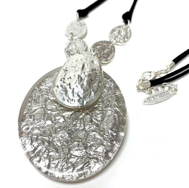 Silver Discs Necklace
